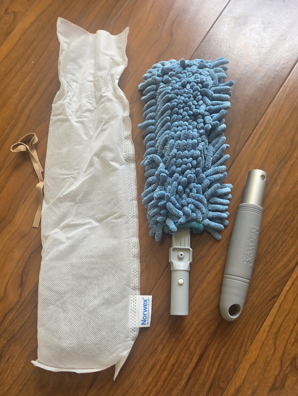 Norwex EnviroWand Mini with 2-sided Sleeve